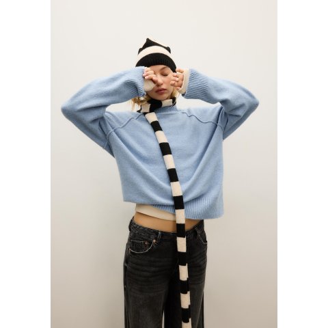 Basic 圆领针织衫