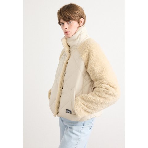 Barbour International摇粒绒夹克