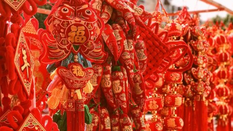 春节祝福语大科普 - 意大利语新年祝贺/春节习俗/对联/生肖/马年春节 中意对照