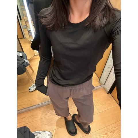 Lululemon贼实用的打底！@丹儿丹儿Swiftly 长袖T恤 