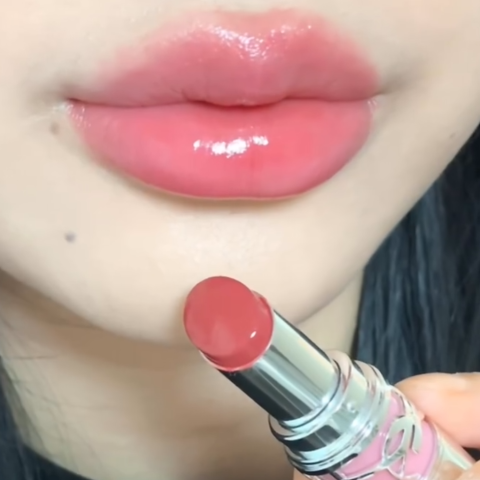 YSL 163覆盆子亮泽润唇膏