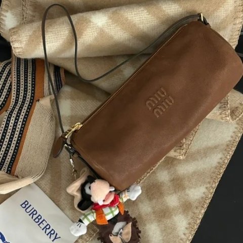 Miu MiuNappa迷你手包