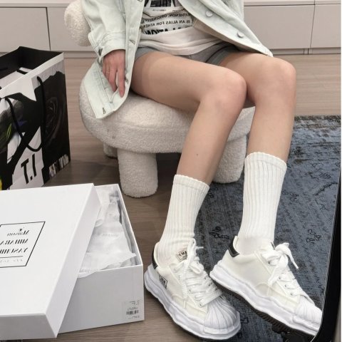 Peterson 白色帆布低帮鞋