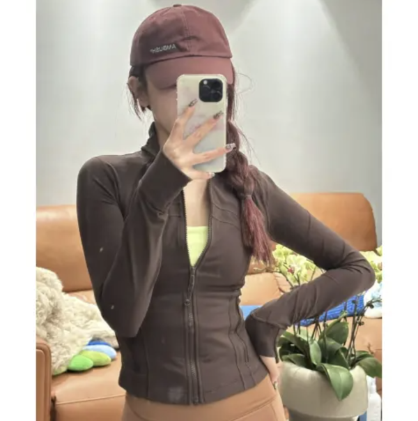 Define Nulu 短款连帽外套