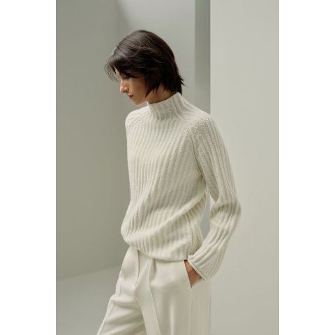 针织高领套头衫