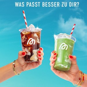 奶昔摇摇杯€11，抹茶蛋白粉€24