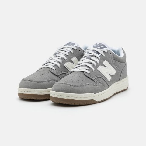 BB480 休闲鞋 灰色