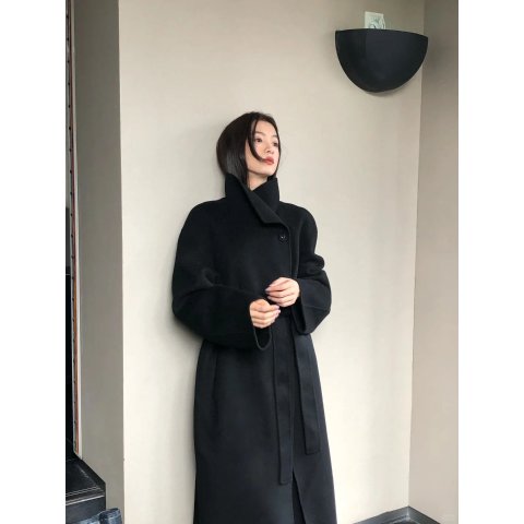 翻领羊毛大衣