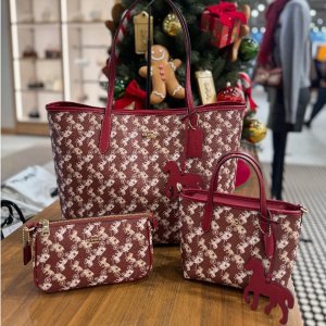 6折起！马年羊毛围巾€99