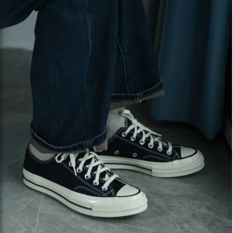 Converse低帮帆布鞋