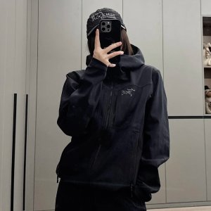 Beta SL 女款夹克