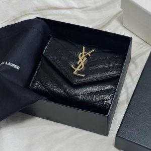 顶奢7.4折+免邮！YSL钱包€407