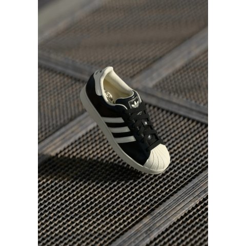 adidas OriginalsSUPERSTAR II 贝壳鞋