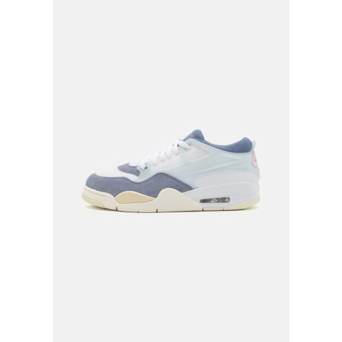 低帮 AIR JORDAN 4 RM