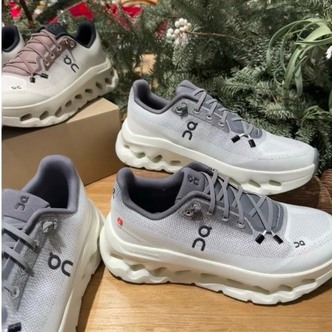 On Cloudsurfer 女士运动鞋