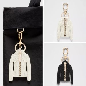 Define出钥匙链了？€25收