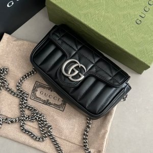 独家8折 GG链条包€1480