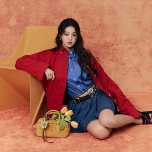 爆款9折 张元英同款绒面包€2295