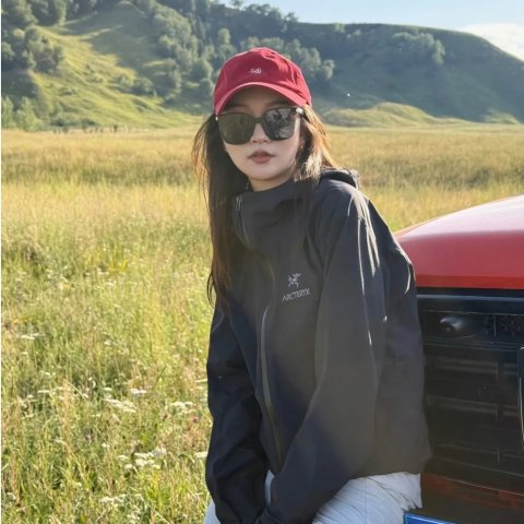 Beta AR 女款夹克