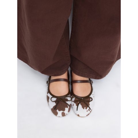 奶牛纹蝴蝶结芭蕾鞋