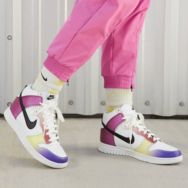 Dunk High 渐变色