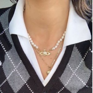 Vivienne Westwood 西太后热卖 | 收珍珠、土星款式等首饰