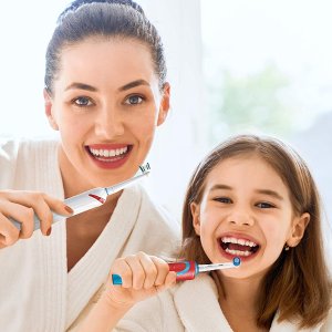 Oral-B 儿童电动牙刷 可替换刷头 牙医推荐品牌