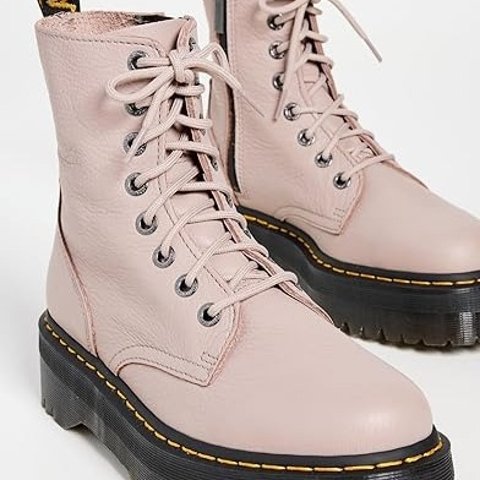 粉色厚底靴