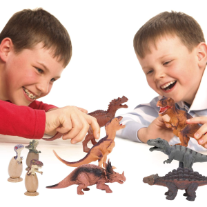 Toy Choi's 恐龙玩具套装 送孩子们的礼物 还有可爱恐龙蛋和书哦