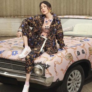 Adidas X HER Studio 宫廷风联名系列捡漏 限量款绝对不能错过