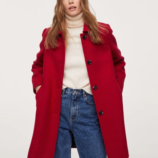 红色羊毛外套