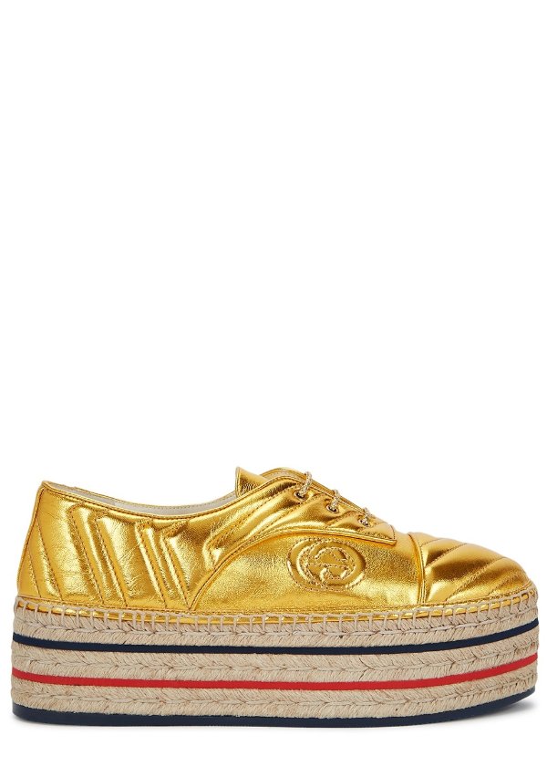 金色logo厚底鞋