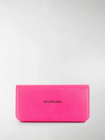 粉色logo钱包