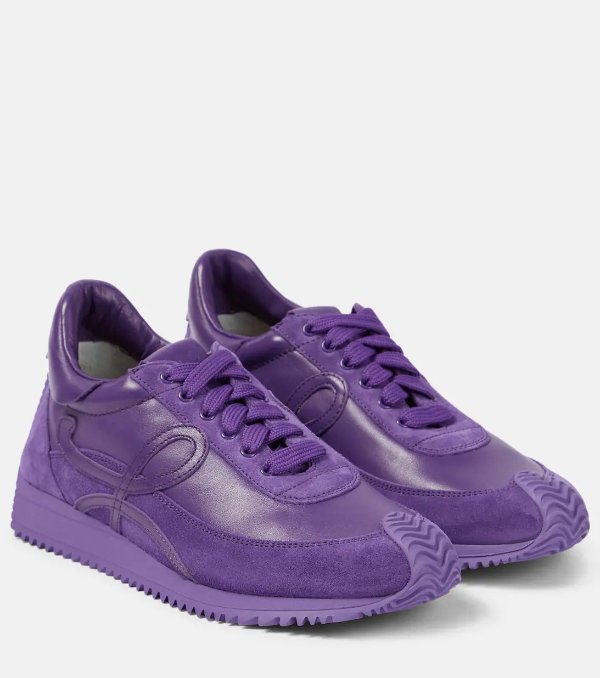 紫色Logo运动鞋