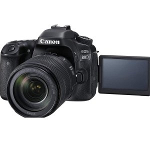 Canon 佳能 EOS 80D +18-135mm f/3.5-5.6 IS USM 套装