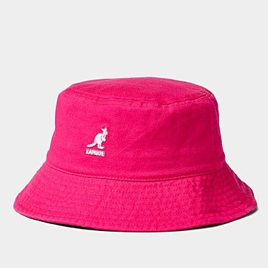 粉色logo盆帽