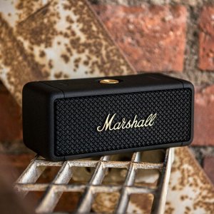Marshall 蓝牙音箱 摇滚小砖块$172