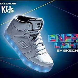 Skechers 男童银色漆皮 亮灯板鞋,4种闪灯模式,炸翻全场