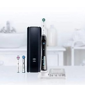 Oral-B 7000  SmartSeries 智能蓝牙电动牙刷 带3个刷头