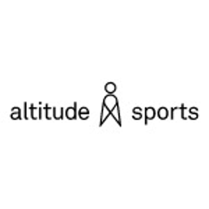 Altitude Sports 休闲、户外 收Veja小白鞋  实用小黑裤$55