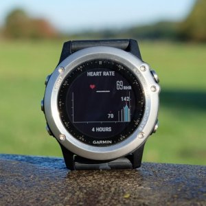 限今天：Garmin fenix 3  HR多功能户外GPS智能腕表
