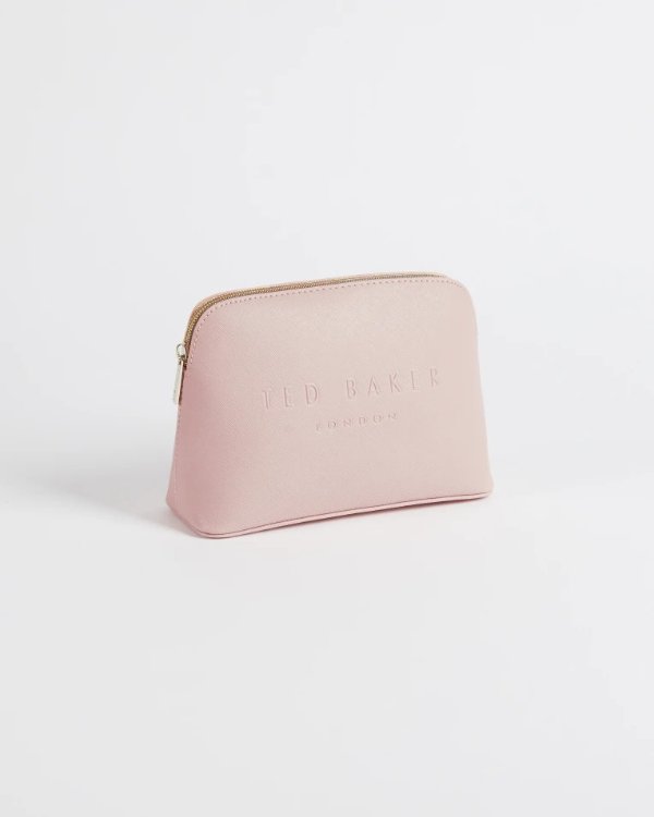 粉色logo化妆包