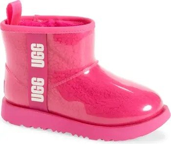 粉色果冻雪地靴