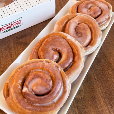 Today Only Krispy Kreme Brings Back Cinnamon Roll