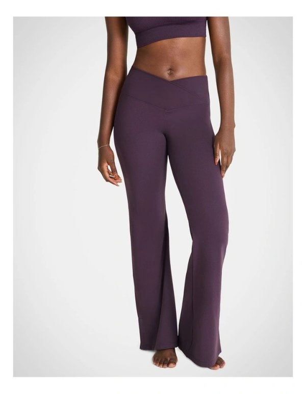 紫色瑜伽裤