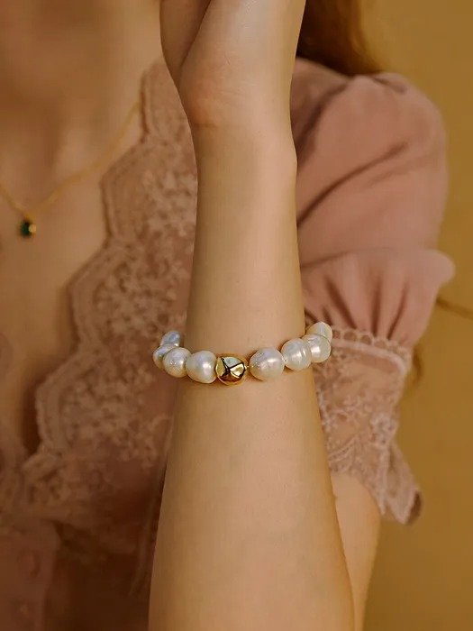 Classy Baroque大珍珠项链