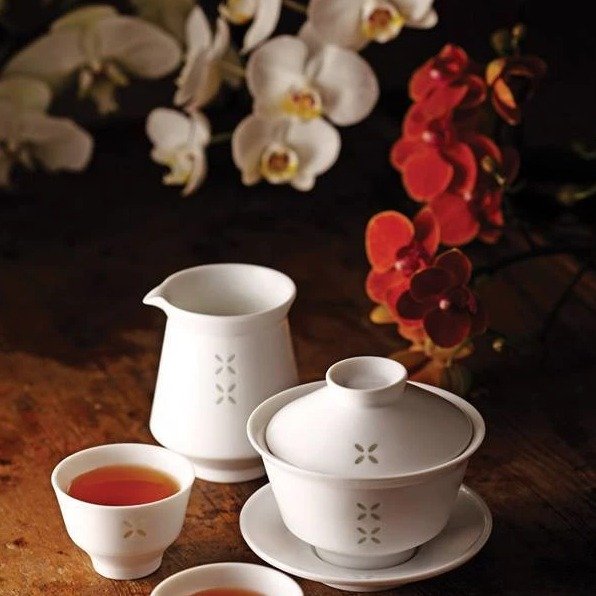 JIA Inc. Rice Series Porcelain Tea Set