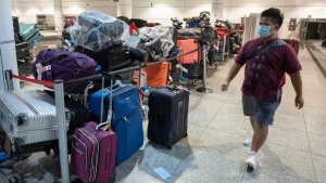 机场管理混乱，加航旅客使用AirTag成功追踪回丢失的行李！只要思想不滑坡，办法总比困难多！