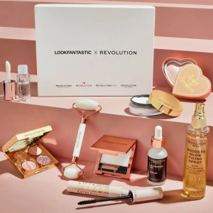 LF x Revolution 限量美妆盒 全正装 含烟酰胺精华、宝石眼影