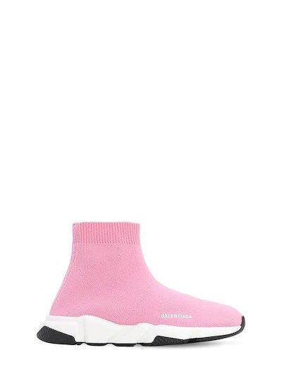 女童粉色袜鞋
